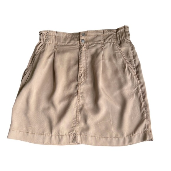 🤩 LOFT Emory Paperbag Pocket Mini Skirt Khaki Size 8 - Picture 3 of 5